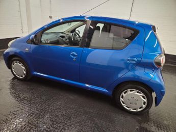 Toyota AYGO 1.0 Aygo Blue VVT-i Semi-Auto 5dr