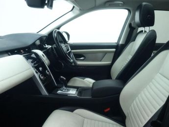 LAND ROVER DISCOVERY SPORT 2.0 P250 MHEV R-Dynamic SE SUV 5dr Petrol Auto 4WD Euro 6 (s/s) 
