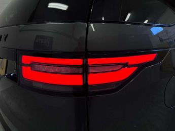 Land Rover DISCOVERY 3.0 Discovery HSE TD6 Auto 4WD 5dr