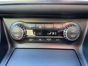 MERCEDES-BENZ GLA 2.0 GLA 250 4Matic AMG Line Automatic 4WD 5dr - NATIONAL DELIVER