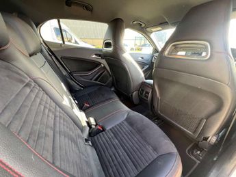 MERCEDES-BENZ GLA 2.0 GLA 250 4Matic AMG Line Automatic 4WD 5dr - NATIONAL DELIVER