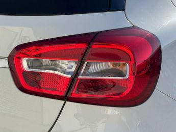 MERCEDES-BENZ GLA 2.0 GLA 250 4Matic AMG Line Automatic 4WD 5dr - NATIONAL DELIVER