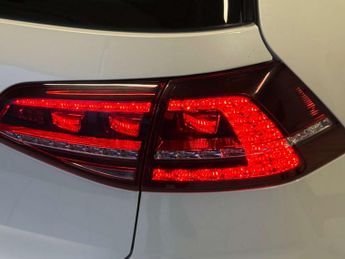 Volkswagen GOLF 2.0 Golf GTD Semi-Auto 5dr