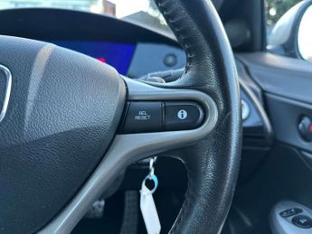 HONDA CIVIC 1.8 Civic SE i-VTec Semi-Auto 5dr