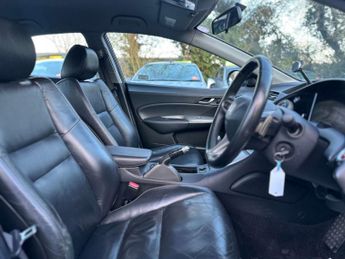 HONDA CIVIC 1.8 Civic SE i-VTec Semi-Auto 5dr