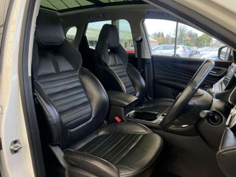 MG HS 1.5 MG HS Exclusive PHEV Auto 5dr