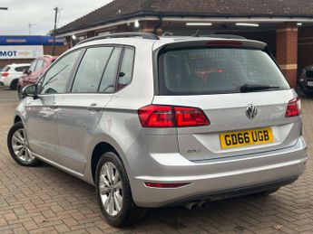 VOLKSWAGEN GOLF SV 1.4 Golf SV SE TSi Semi-Auto 5dr