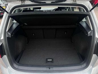 VOLKSWAGEN GOLF SV 1.4 Golf SV SE TSi Semi-Auto 5dr