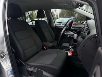 VOLKSWAGEN GOLF SV 1.4 Golf SV SE TSi Semi-Auto 5dr