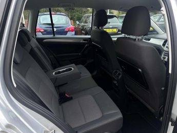 VOLKSWAGEN GOLF SV 1.4 Golf SV SE TSi Semi-Auto 5dr