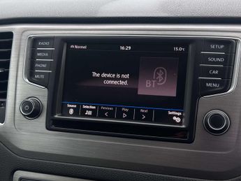 VOLKSWAGEN GOLF SV 1.4 Golf SV SE TSi Semi-Auto 5dr