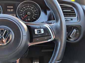Volkswagen Golf 1.4 Golf GTE Semi-Auto 5dr