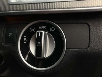 Mercedes-Benz E-CLASS 2.1 E220 SE Bluetec Auto 4dr