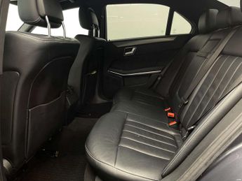 Mercedes-Benz E-CLASS 2.1 E220 SE Bluetec Auto 4dr