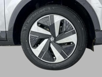 MG MG ZS 72.6kWh Trophy Long Range SUV 5dr Electric Auto (156 ps)