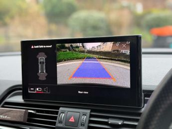 AUDI Q5 2.0 Q5 PHEV S Line 50 TFSI E Quattro Semi-Auto 4WD 5dr