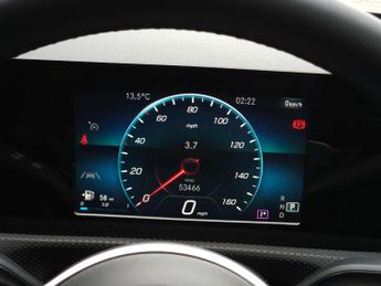 MERCEDES-BENZ A-CLASS 2.0 A 200 D Sport Auto 5dr