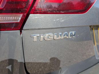 Volkswagen Tiguan 2.0 Tiguan SE Nav TDI BlueMotion Technology 4Motion Semi-Auto 4W