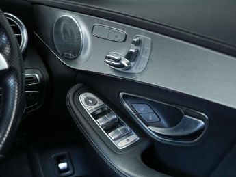 Mercedes-Benz C-CLASS 2.1 C220 AMG Line Premium+ Bluetec Auto 4dr