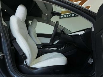 Tesla Model 3 Model 3 Performance AWD 4WD 4dr