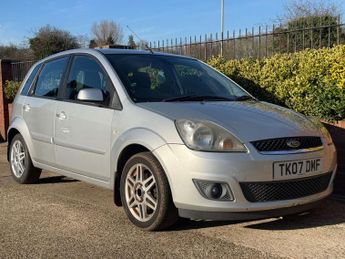 Ford Fiesta 1.4 Fiesta Ghia 5dr