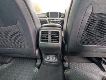 Kia SPORTAGE 2.0 Sportage KX-3 CRDi Auto 4WD 5dr