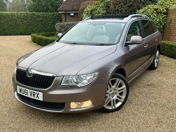 Skoda Superb 2.0 Superb Elegance TFSI Semi-Auto 5dr