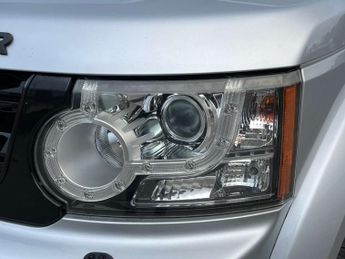 Land Rover DISCOVERY 3.0 Discovery XS SDV6 Auto 4WD 5dr