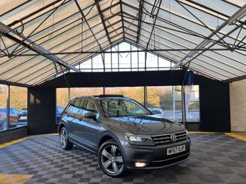 Volkswagen Tiguan 2.0 Tiguan SEL TDI BlueMotion Technology Semi-Auto 5dr