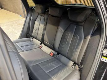 AUDI A3 1.0 A3 Sportback 30 TFSI MHEV S Line Semi-Auto 5dr