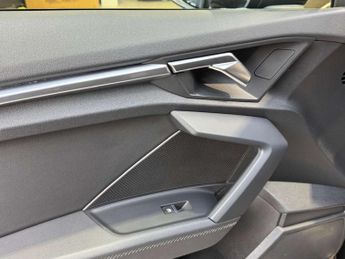 AUDI A3 1.0 A3 Sportback 30 TFSI MHEV S Line Semi-Auto 5dr