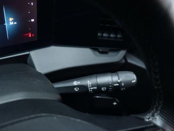 VAUXHALL ASTRA 1.2 Turbo Ultimate Hatchback 5dr Petrol Auto Euro 6 (s/s) (130 p