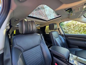 LAND ROVER DISCOVERY 3.0 Discovery Luxury HSE SD6 Auto 4WD 5dr