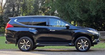 MITSUBISHI SHOGUN SPORT 2.4 Shogun Sport DI-D 4 Auto 4WD 5dr