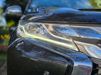 MITSUBISHI SHOGUN SPORT 2.4 Shogun Sport DI-D 4 Auto 4WD 5dr