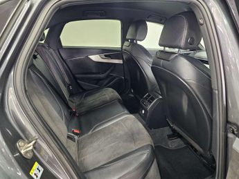 AUDI A4 2.0 A4 S Line 35 TFSI Semi-Auto 4dr