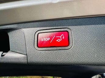 MERCEDES-BENZ GLC 2.0 GLC 250 AMG Line 4Matic Auto 4WD 5dr