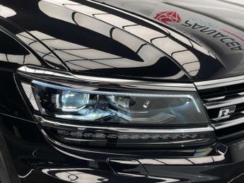Volkswagen TIGUAN 2.0 Tiguan R-Line TDI BlueMotion Technology 4Motion Semi-Auto 4W