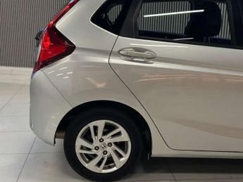 HONDA JAZZ 1.3 Jazz SE i-VTec CVT 5dr