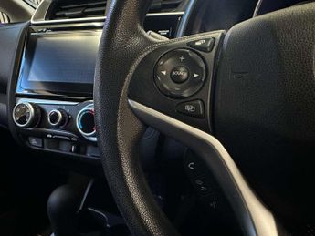 HONDA JAZZ 1.3 Jazz SE i-VTec CVT 5dr