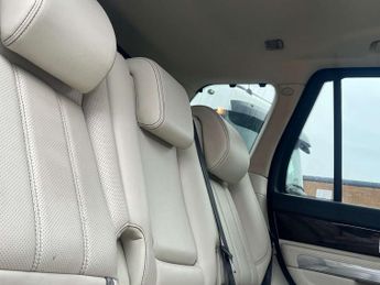 Land Rover RANGE ROVER SPORT 3.0 Range Rover Sport HSE TDV6 Auto 4WD 5dr