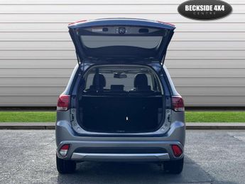 Mitsubishi OUTLANDER 2.0 Outlander 4h PHEV CVT 4WD 5dr