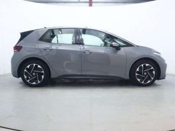 VOLKSWAGEN ID.3 Pro 58kWh Hatchback 5dr Electric Auto (204 ps)