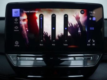 VOLKSWAGEN ID.3 Pro 58kWh Hatchback 5dr Electric Auto (204 ps)