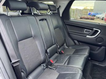 Land Rover Discovery Sport 2.0 Discovery Sport SE Tech TD4 Auto 4WD 5dr