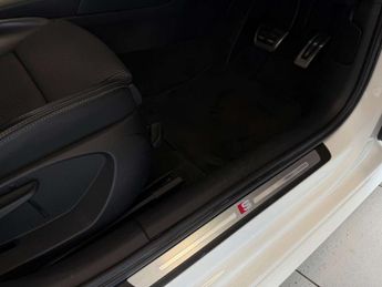 AUDI A3 1.5 A3 Sportback Black Edition TFSI Semi-Auto 5dr