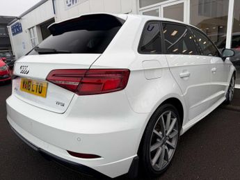 AUDI A3 1.5 A3 Sportback Black Edition TFSI Semi-Auto 5dr