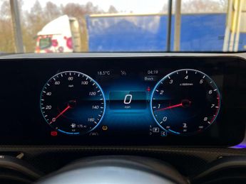 MERCEDES-BENZ CLA 1.3 CLA 200 AMG Line Premium Auto 4dr