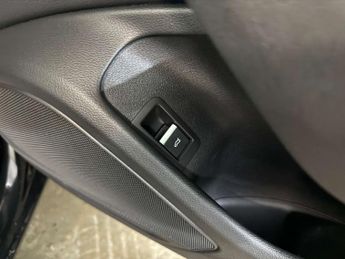 AUDI A4 2.0 A4 Sport Ultra TDI Semi-Auto 4dr