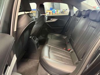 AUDI A4 2.0 A4 Sport Ultra TDI Semi-Auto 4dr